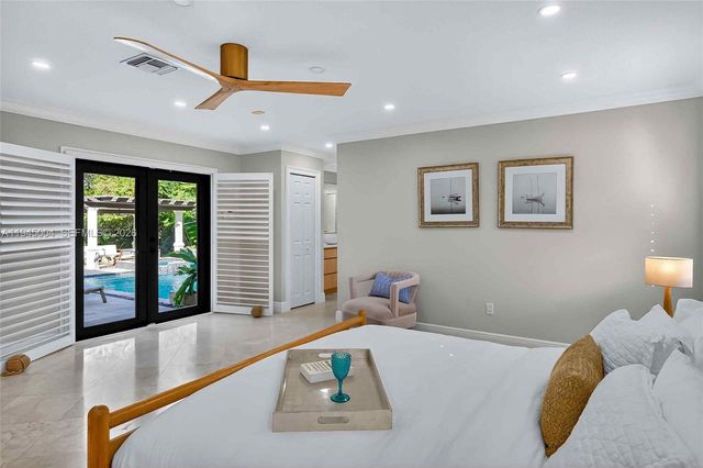 13945 Cartee Rd, Palmetto Bay, FL 33158