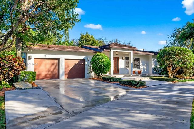 13945 Cartee Rd, Palmetto Bay, FL 33158