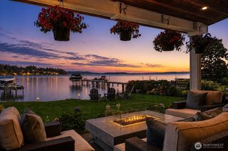 9015 NE Juanita Lane, Kirkland, WA 98034