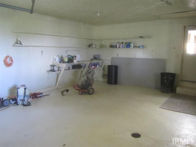 14611 Spencerville Road, Grabill, IN 46741