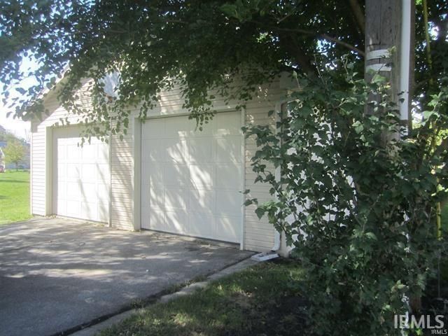 14611 Spencerville Road, Grabill, IN 46741