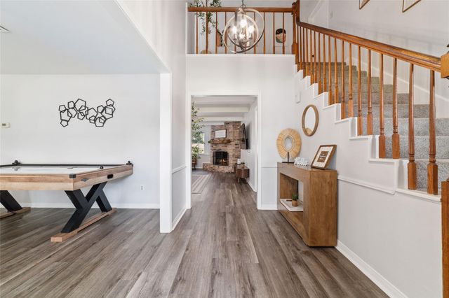 563 Landfall Ln, Conroe, TX 77302