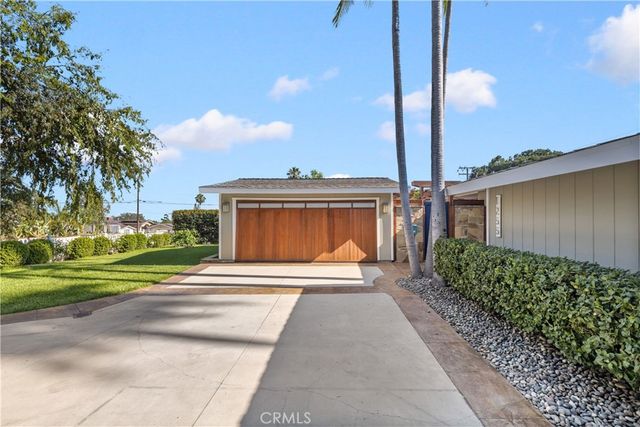 1255 Hastings Ranch Drive, Pasadena, CA 91107