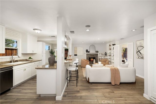 1255 Hastings Ranch Drive, Pasadena, CA 91107