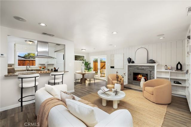 1255 Hastings Ranch Drive, Pasadena, CA 91107