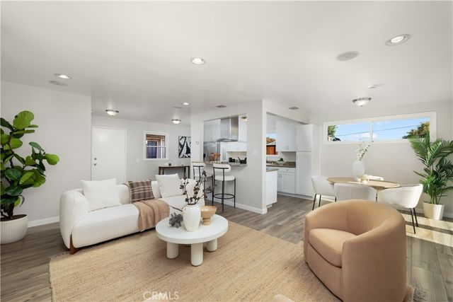1255 Hastings Ranch Drive, Pasadena, CA 91107