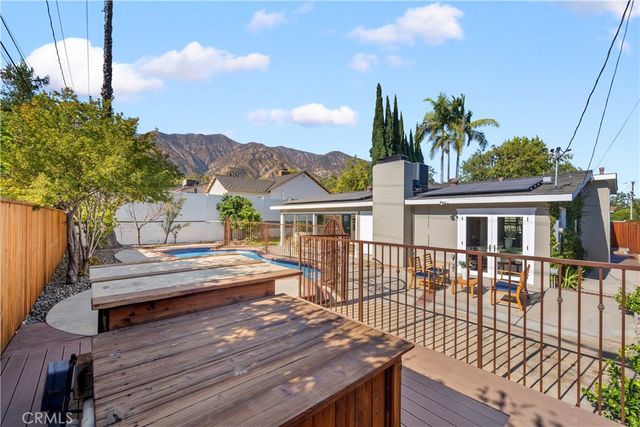 1255 Hastings Ranch Drive, Pasadena, CA 91107