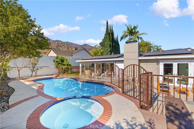 1255 Hastings Ranch Drive, Pasadena, CA 91107