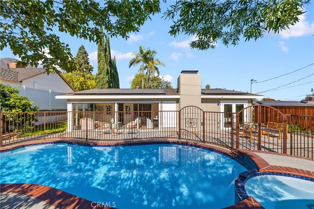 1255 Hastings Ranch Drive, Pasadena, CA 91107