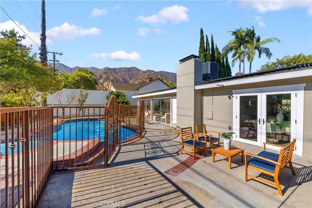 1255 Hastings Ranch Drive, Pasadena, CA 91107