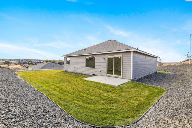 2835 S Penn St, Kennewick, WA 99338
