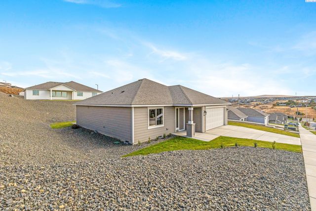 2835 S Penn St, Kennewick, WA 99338
