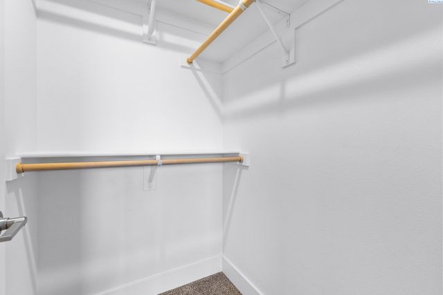 2835 S Penn St, Kennewick, WA 99338