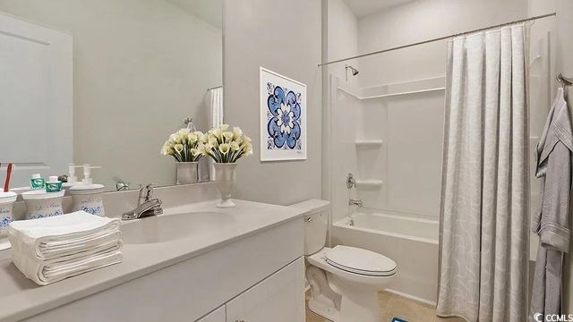 827 Western Rail Way, Loris, SC 29569