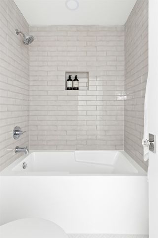 2425 Sendero Trail, Lewisville, TX 75067