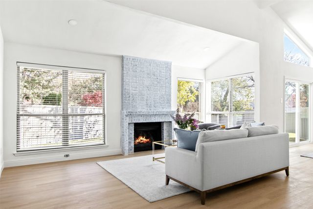 2425 Sendero Trail, Lewisville, TX 75067