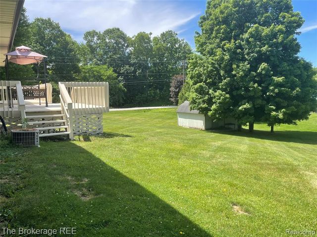 2267 Sandpiper Drive, Lapeer, MI 48446