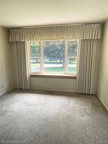 2267 Sandpiper Drive, Lapeer, MI 48446