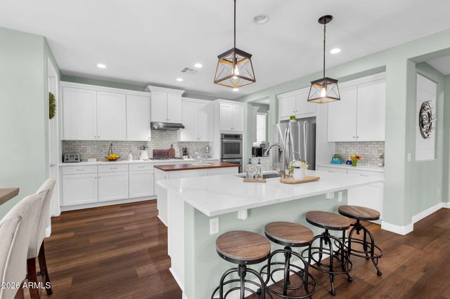 3661 E WEATHER VANE Road, Gilbert, AZ 85296