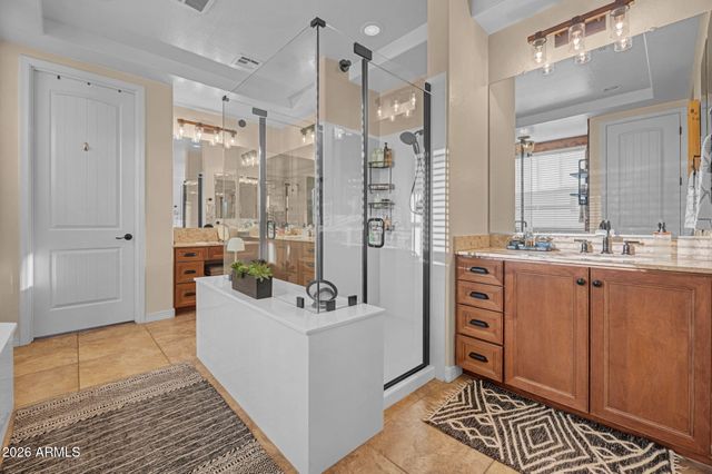 3661 E WEATHER VANE Road, Gilbert, AZ 85296