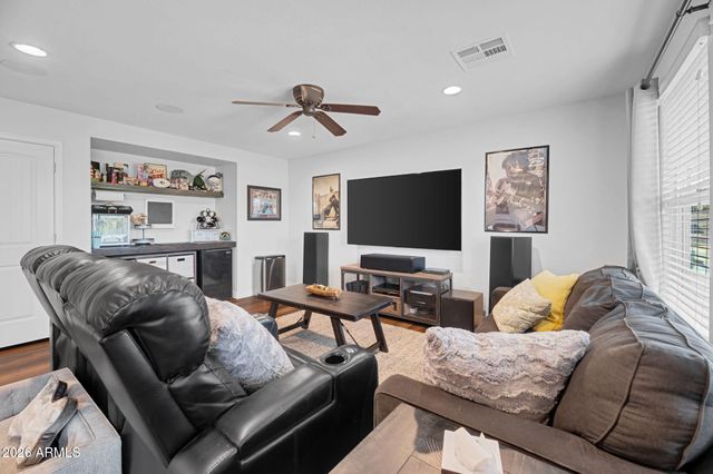 3661 E WEATHER VANE Road, Gilbert, AZ 85296