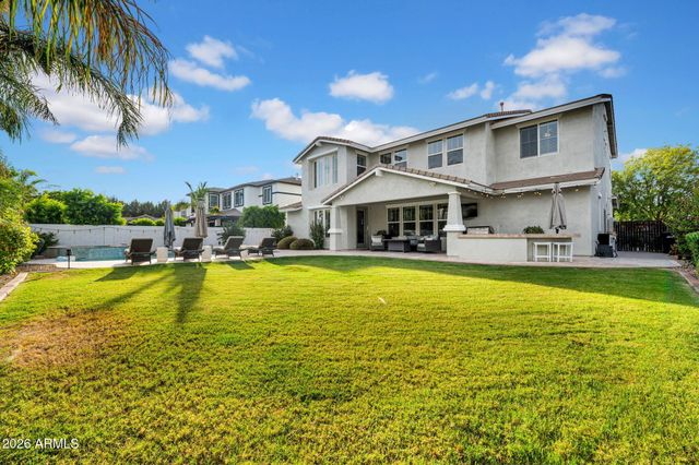 3661 E WEATHER VANE Road, Gilbert, AZ 85296
