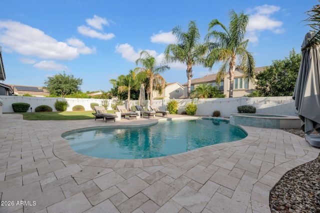 3661 E WEATHER VANE Road, Gilbert, AZ 85296