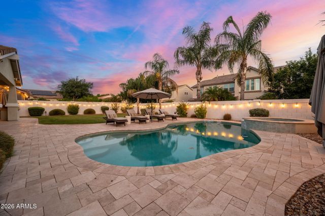 3661 E WEATHER VANE Road, Gilbert, AZ 85296