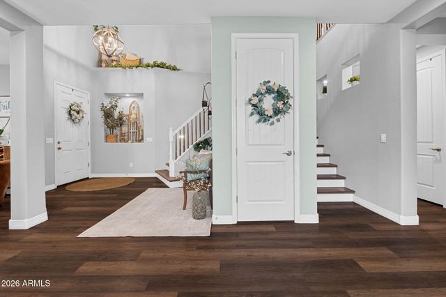 3661 E WEATHER VANE Road, Gilbert, AZ 85296