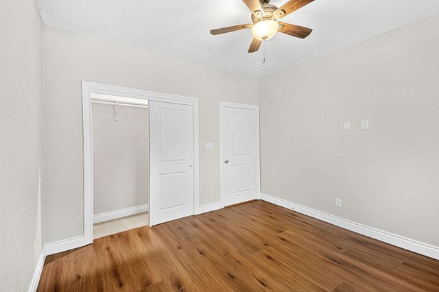 104 Bill ST, Elgin, TX 78621