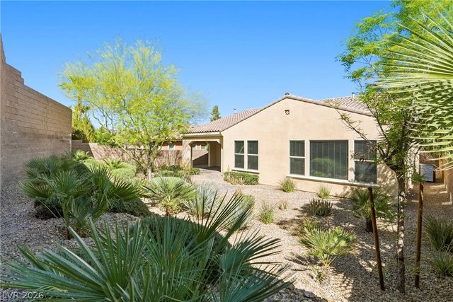 3 Lago Turchino Court, Henderson, NV 89011