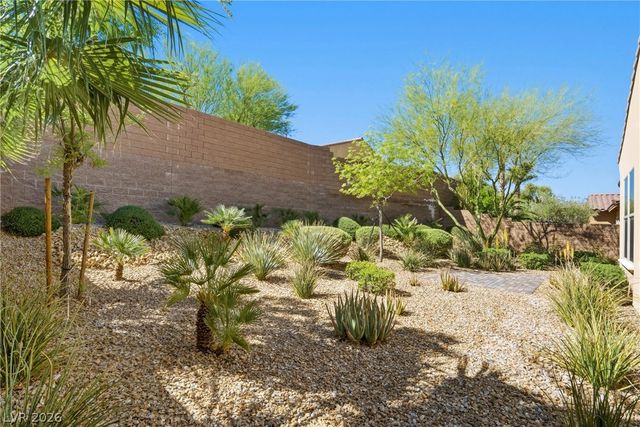 3 Lago Turchino Court, Henderson, NV 89011