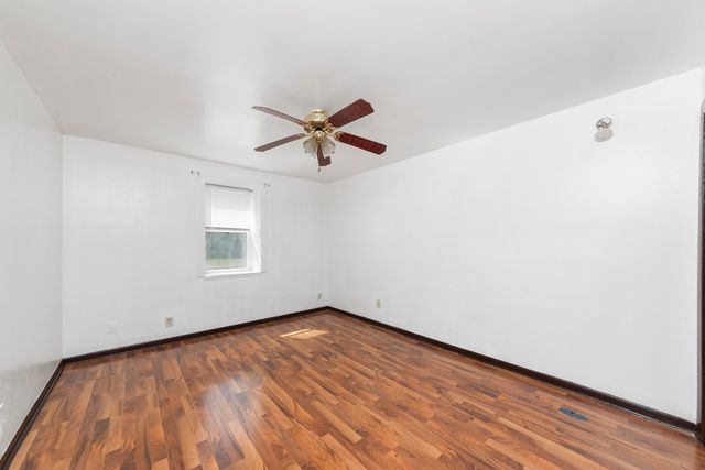 516 S Eastern Avenue, Joliet, IL 60433