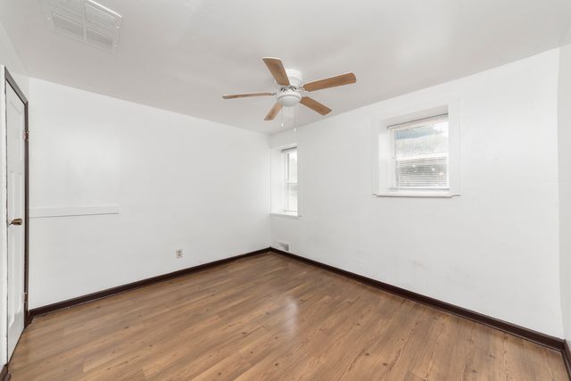 516 S Eastern Avenue, Joliet, IL 60433