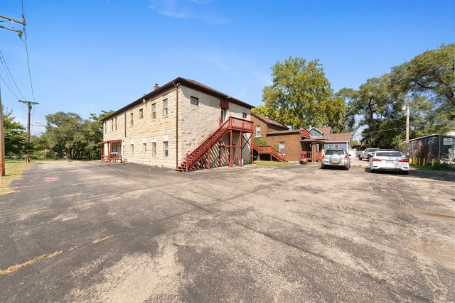 516 S Eastern Avenue, Joliet, IL 60433