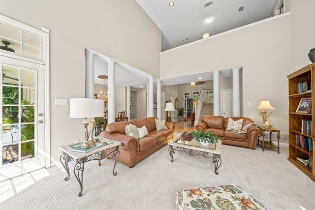 8401 KINGS TRAIL CV, Memphis, TN 38016