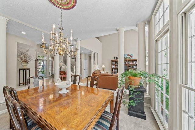 8401 KINGS TRAIL CV, Memphis, TN 38016