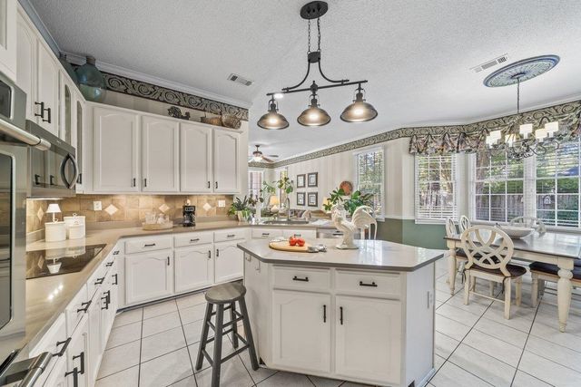 8401 KINGS TRAIL CV, Memphis, TN 38016