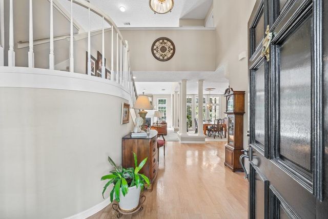 8401 KINGS TRAIL CV, Memphis, TN 38016