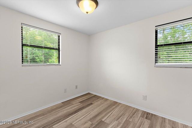 1512 MAR VIC Lane, Jacksonville, FL 32218