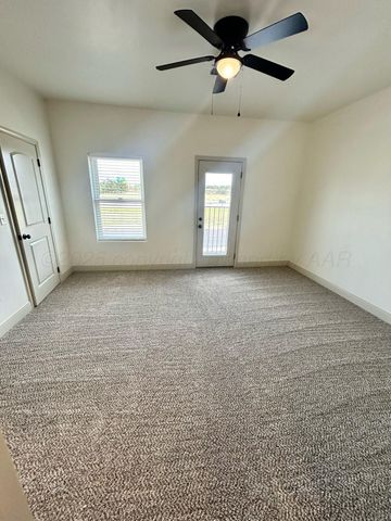 2 S HUNSLEY HILLS Boulevard, Canyon, TX 79015