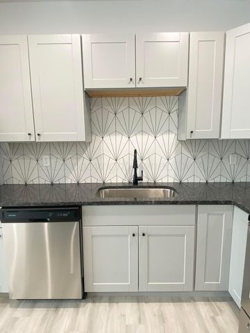 2 S HUNSLEY HILLS Boulevard, Canyon, TX 79015