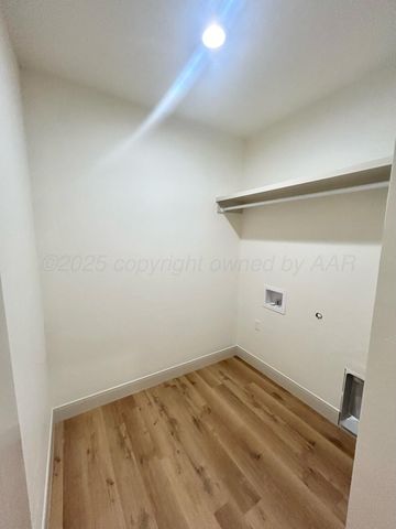 2 S HUNSLEY HILLS Boulevard, Canyon, TX 79015