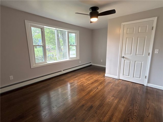 15 Baneberry Drive, Cranston, RI 02921