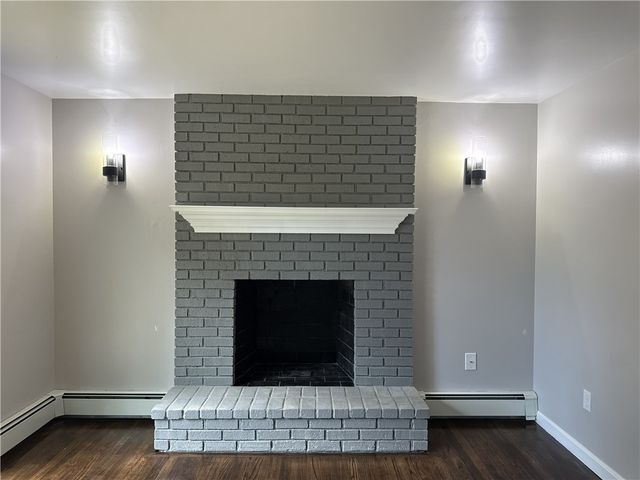 15 Baneberry Drive, Cranston, RI 02921