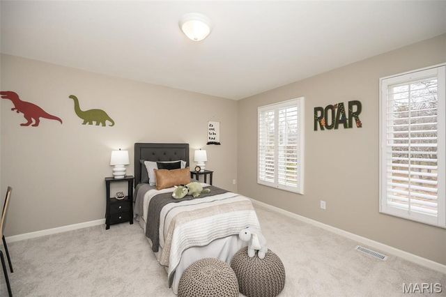 15708 Cedarmill Drive, Chesterfield, MO 63017