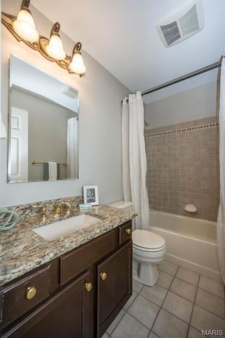 15708 Cedarmill Drive, Chesterfield, MO 63017