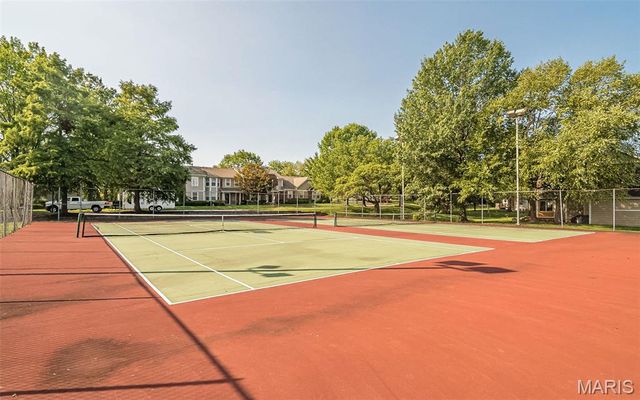 15708 Cedarmill Drive, Chesterfield, MO 63017