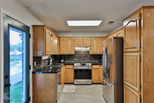 1502 Sir Thopas Court, Abilene, TX 79602