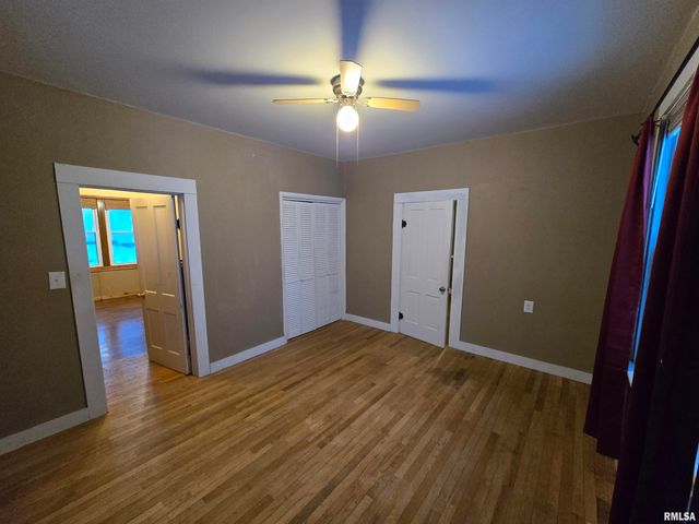 500 W NORTH Street, Mt Sterling, IL 62353